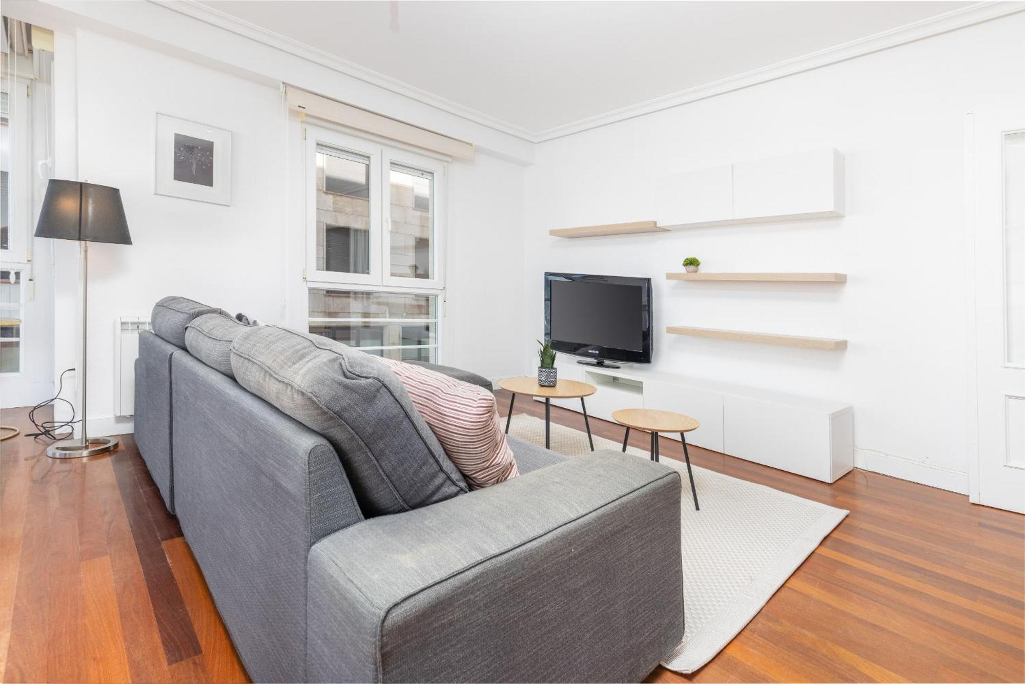 Apartment Egona - Primera Linea De Playa Con Parking -